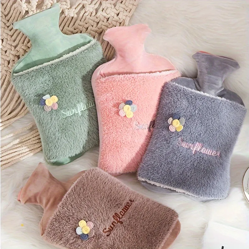 1000ml/33.81oz Warm Water Bottle with Cute Embroidered Flower Design, High-Elasticity, Removable Washable Polyester Cover, Unscented PVC Injection Water Pouch for Heat Therapy