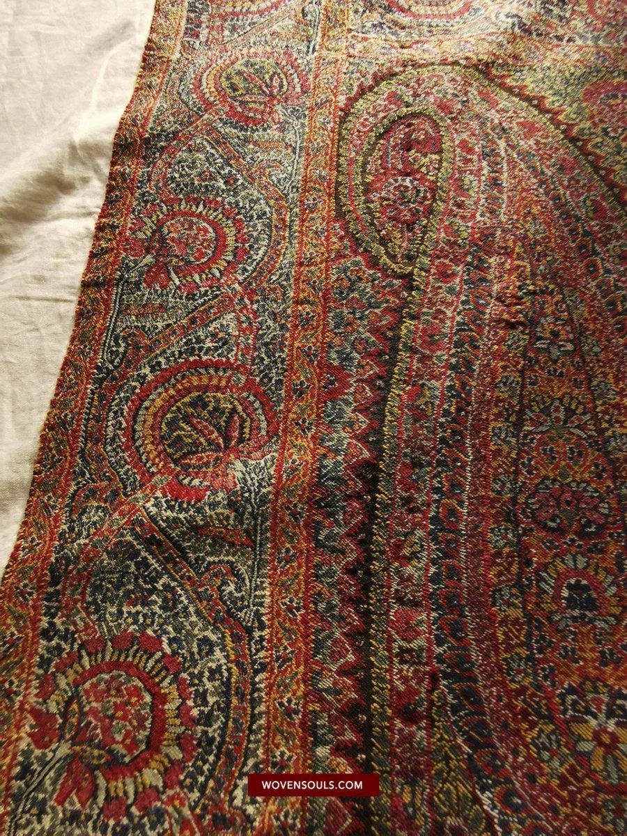 1394 SOLD - Stunning Antique Kashmir Pashmina Shawl Fragment