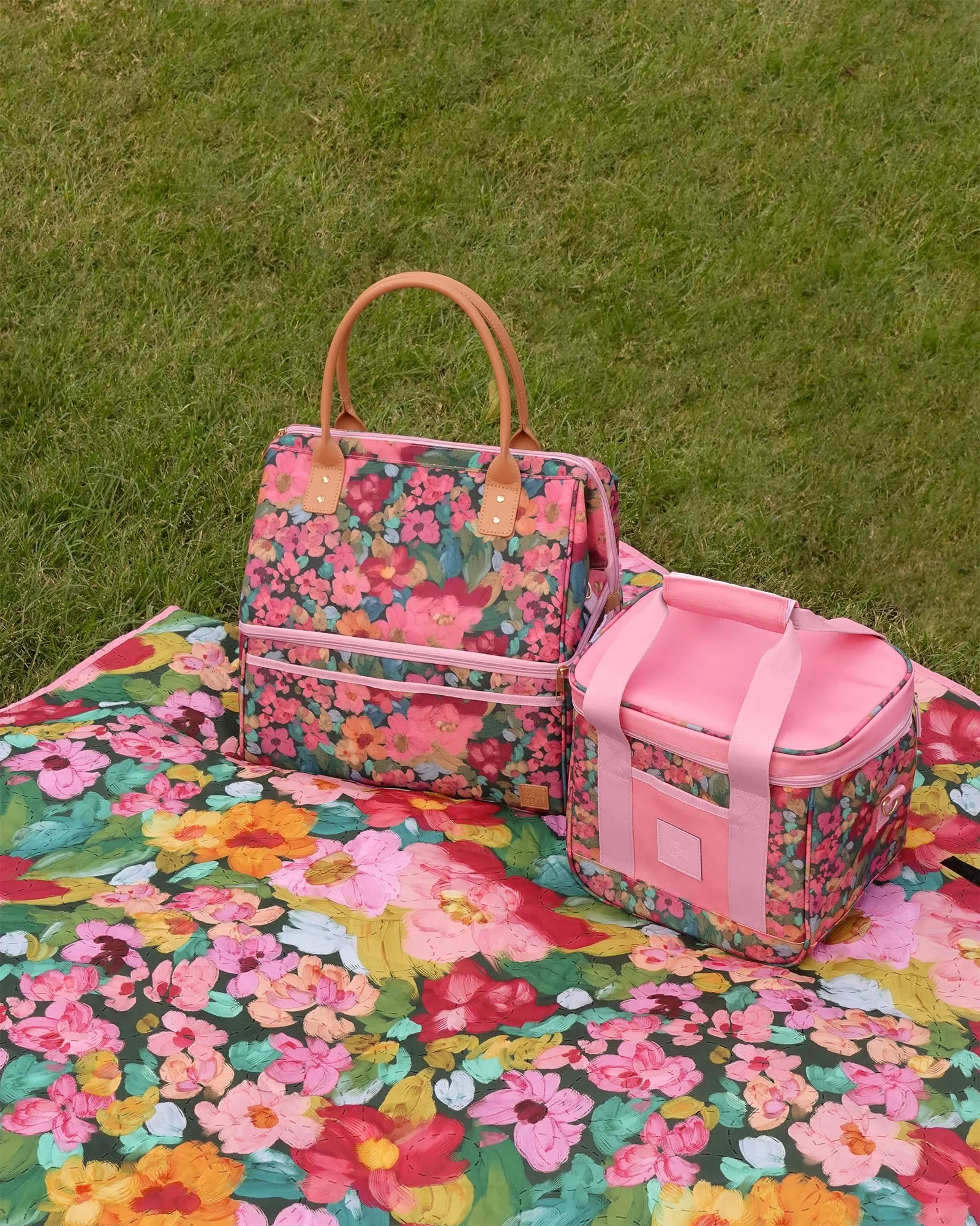 Amongst the Flowers Cooler Bag