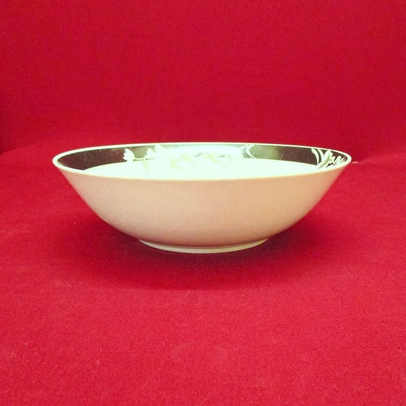 Gorgeous Floral Pattern Serving Bowl