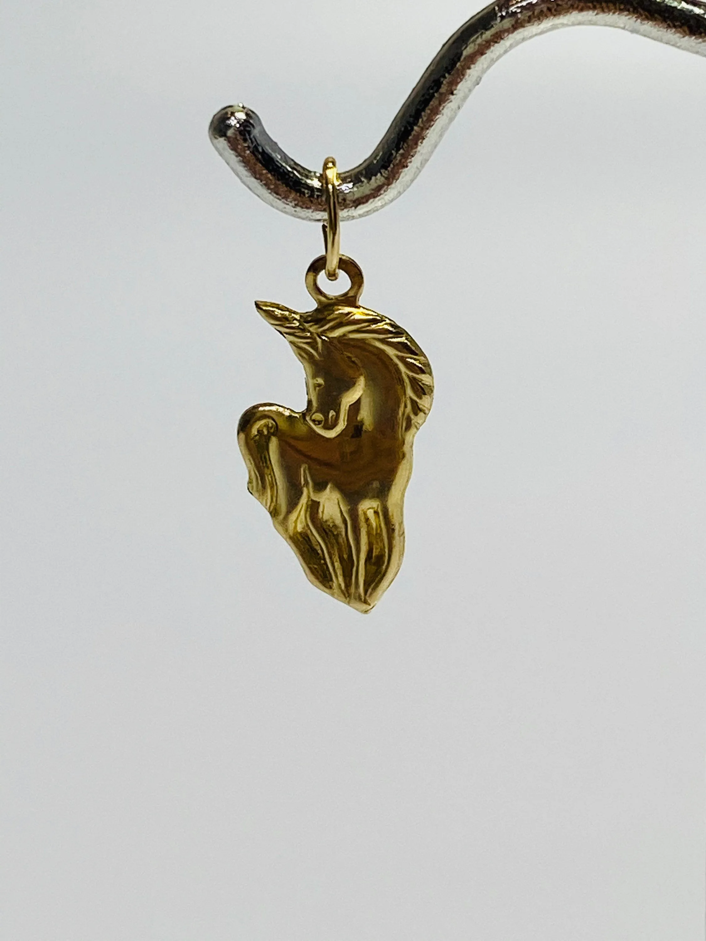 Gorgeous Unicorn Charm sku #636-C