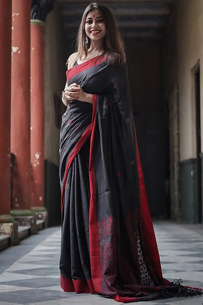 Mesmeric Black Cotton Silk Saree With Stunning Blouse Piece