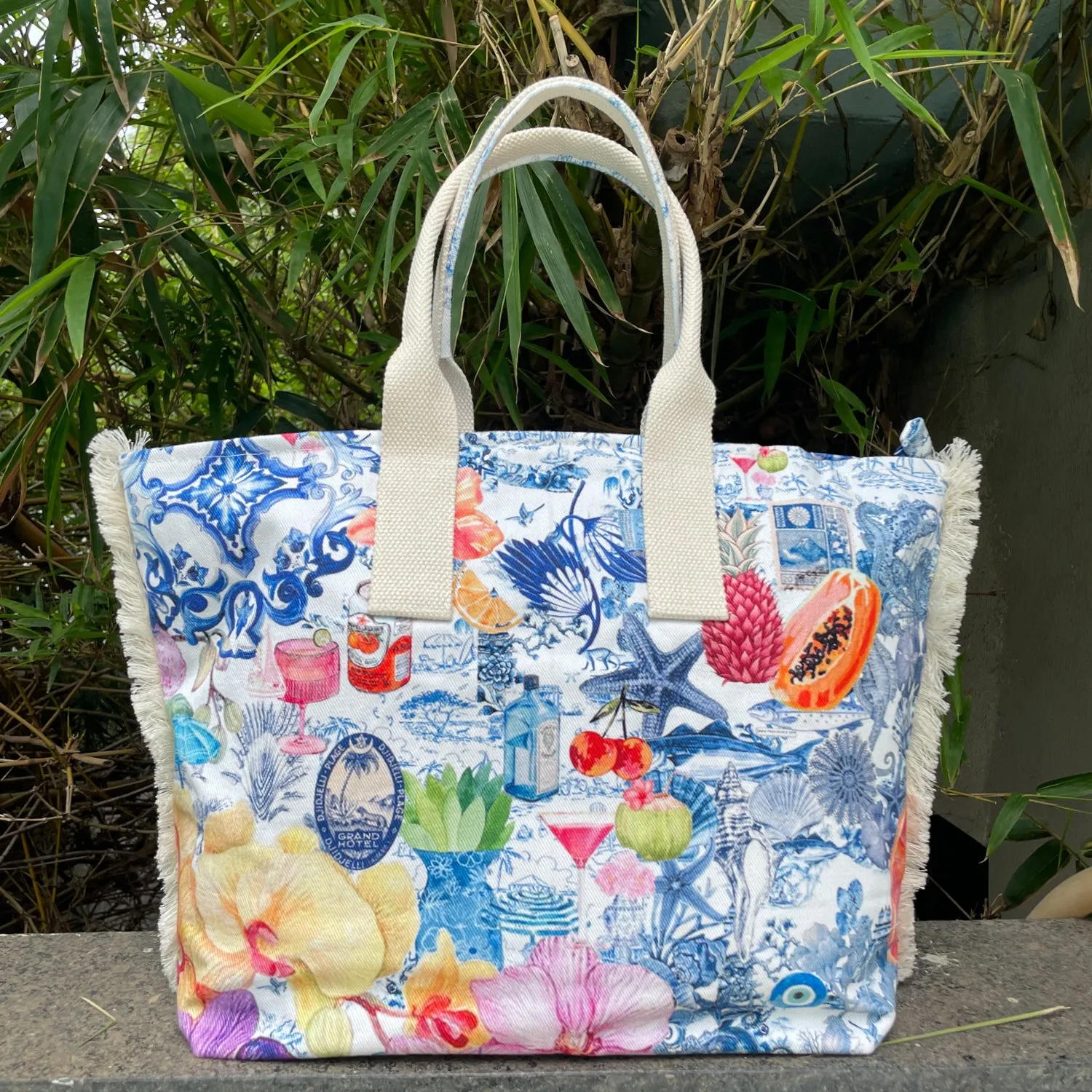 Radiant Ink Garden Beach / Tote Bag