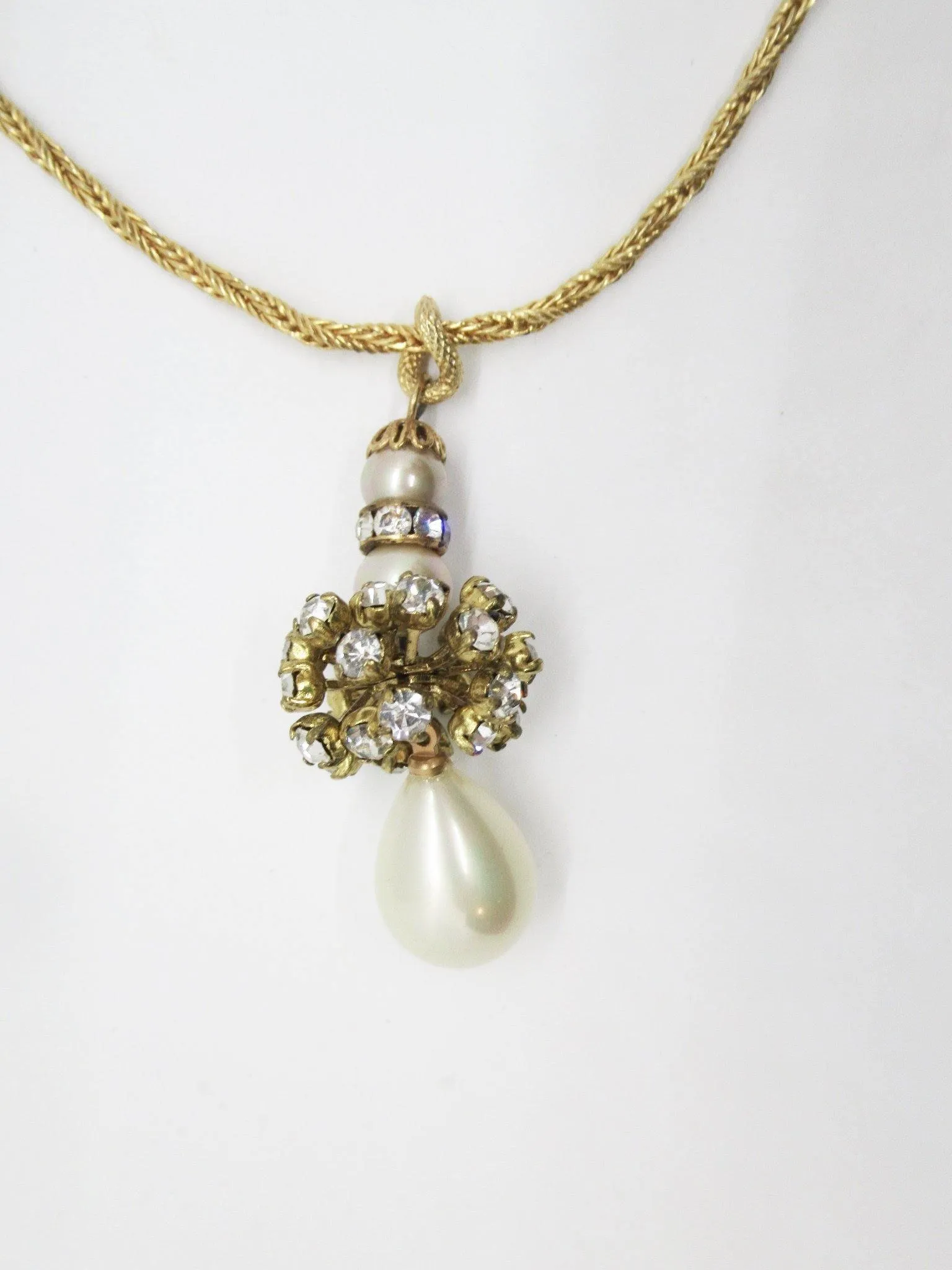 Rare and Most Beautiful Hattie Carnegie Vintage Pearl Drop Pendant