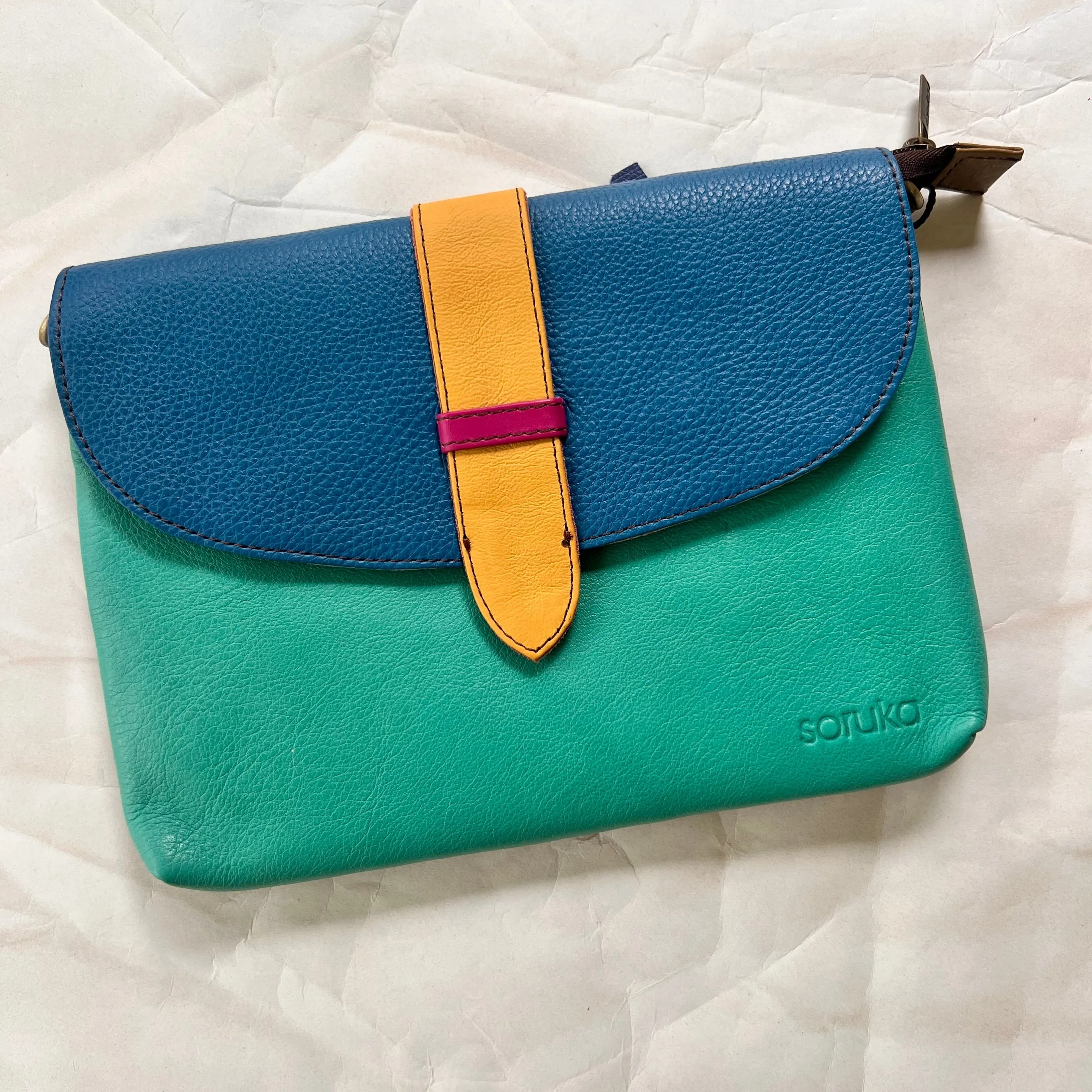 Soruka - Saddle Bag with Wristlet, Blue & Seafoam