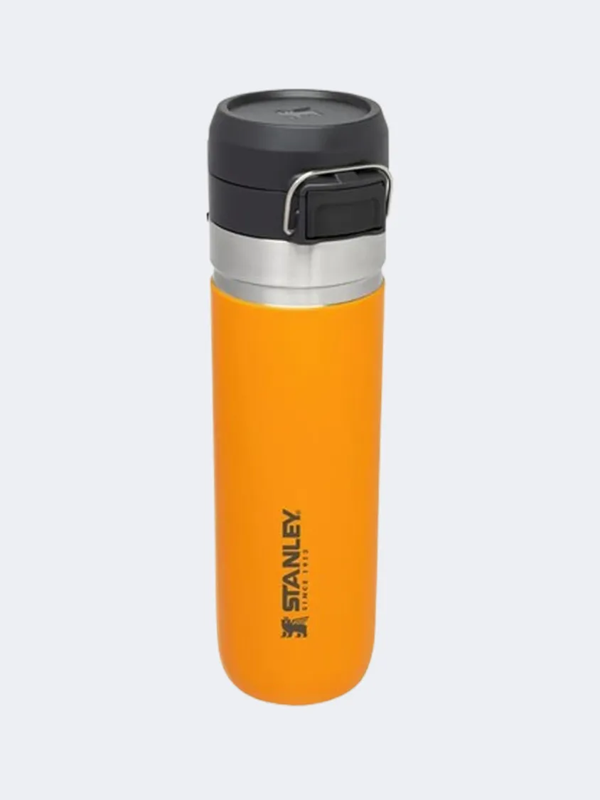 Stanley 24 Oz Go Quick Flip Unisex Lifestyle Water Bottle Saffron