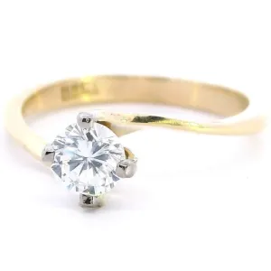 Stunning 18ct Yellow & White Gold Diamond Engagement Ring