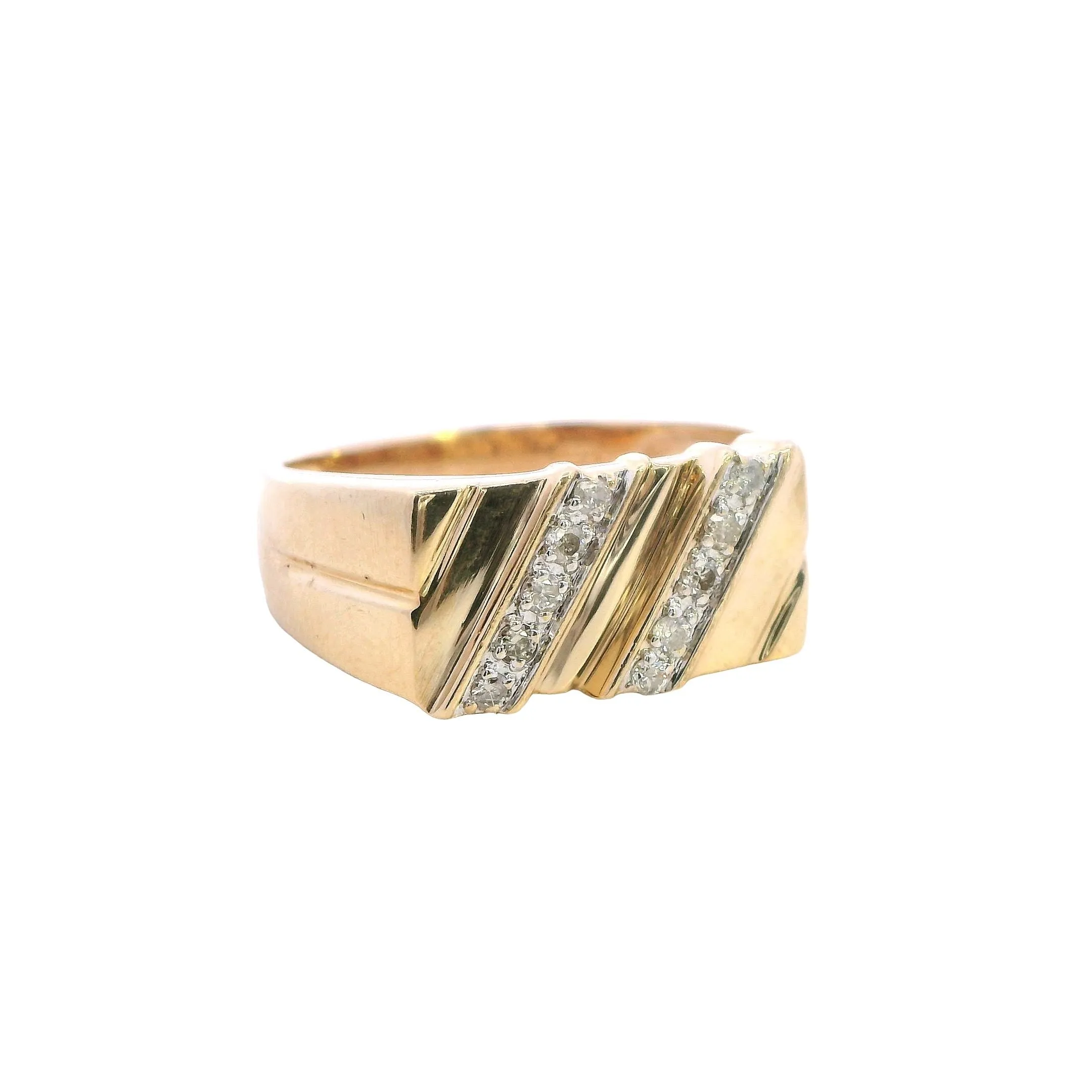 Stunning 9ct Yellow Gold 10 Stone Diamond Ring