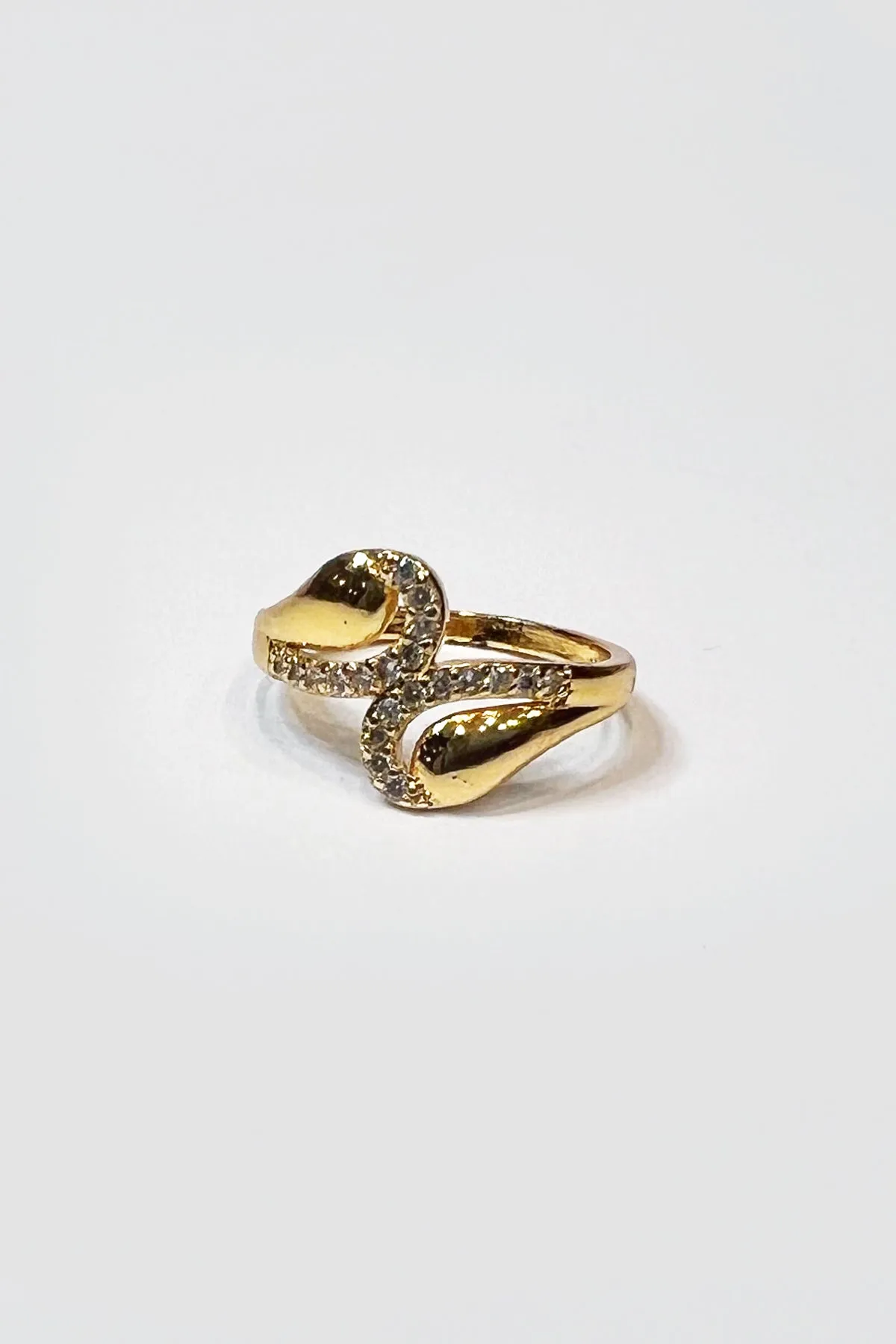 Stunning Golden Hue Ring - S23 - WJW0044