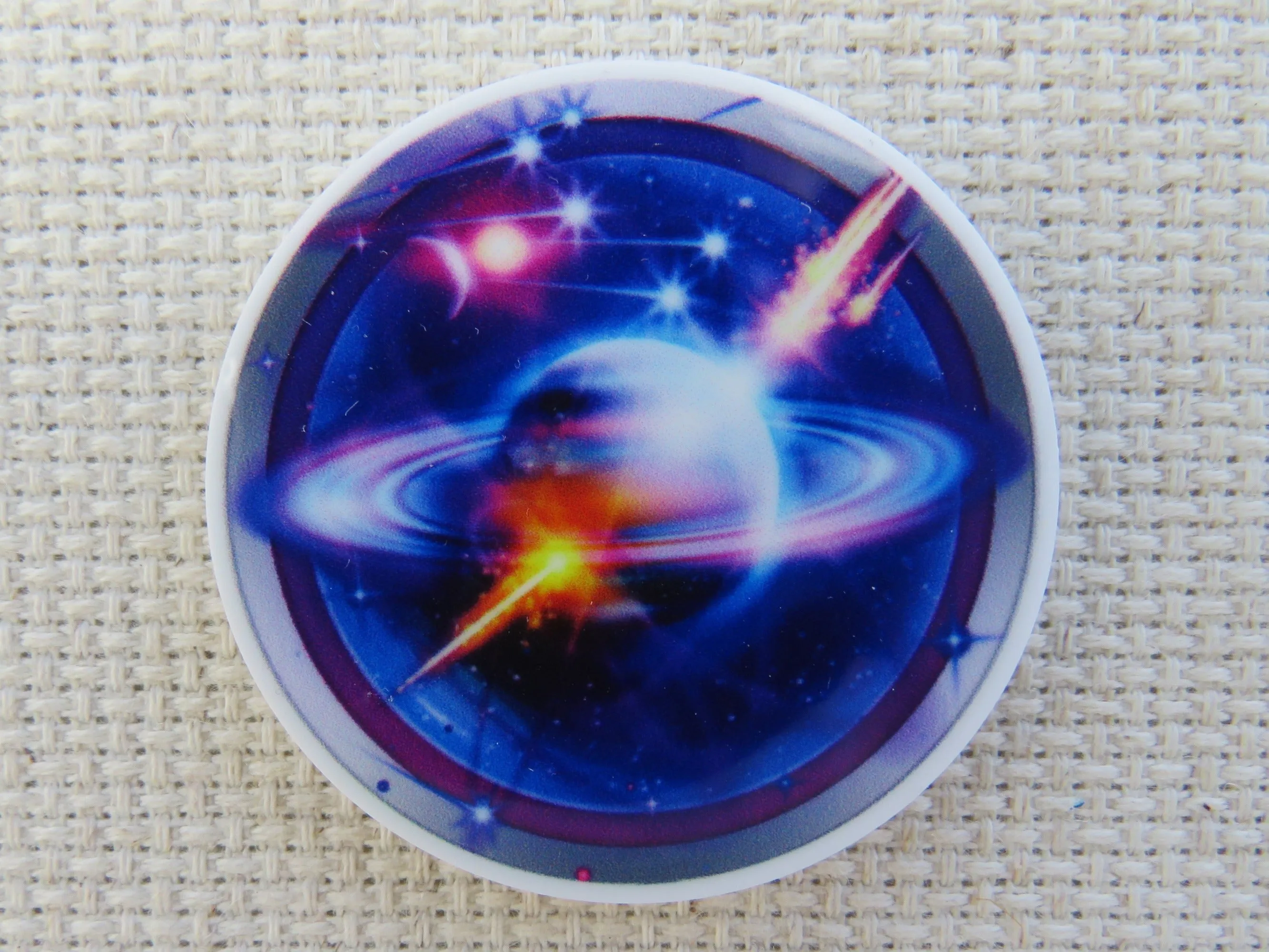 Stunning Saturn Needle Minder, Cover Minder, Magnet