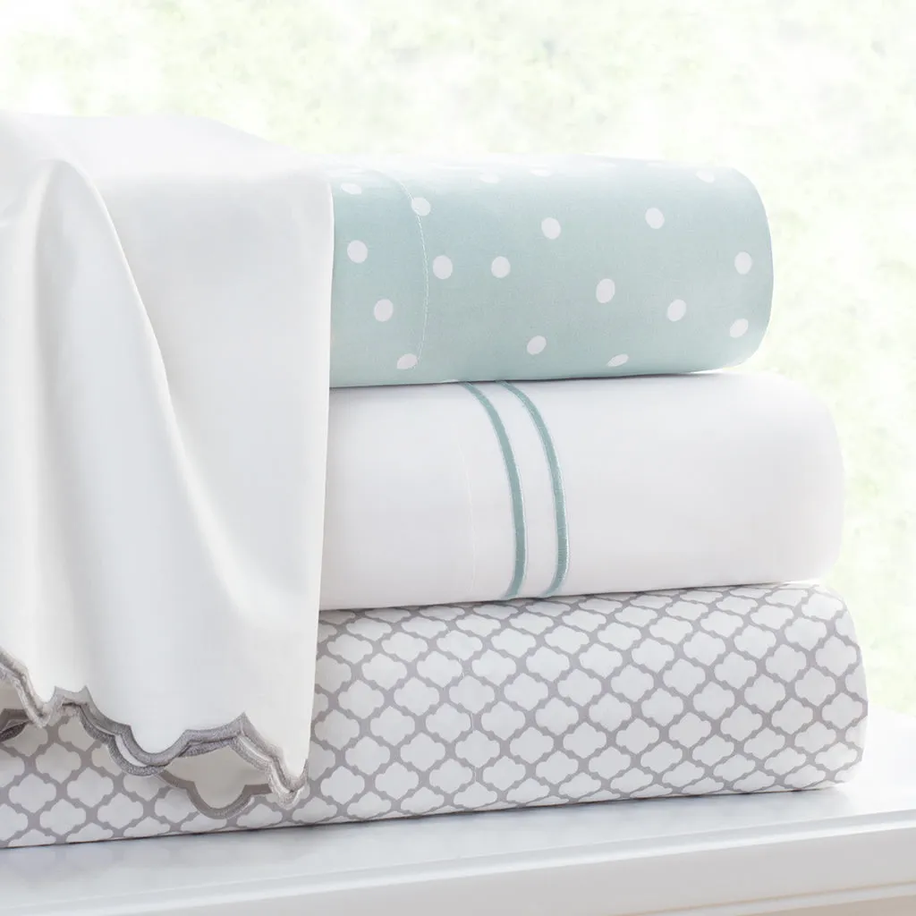 The Porcelain Green Polka Dots Sheet Set