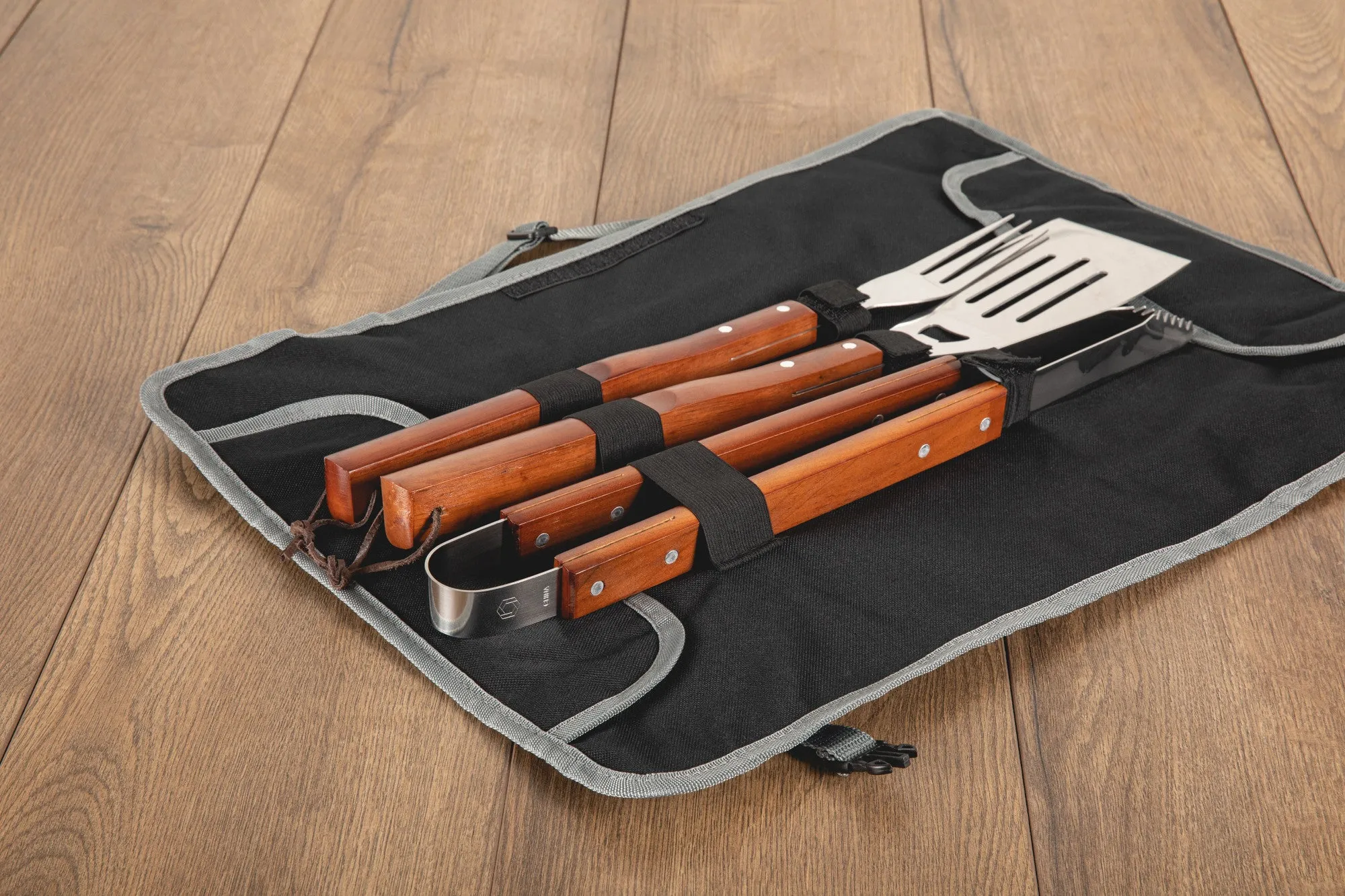 Toronto Blue Jays - 3-Piece BBQ Tote & Grill Set